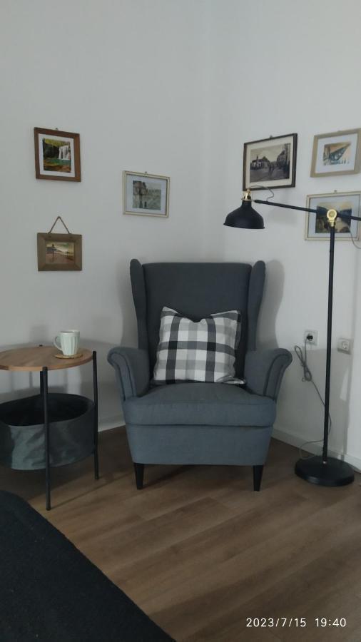Apartman Stara Tresnja Cladova Exterior foto